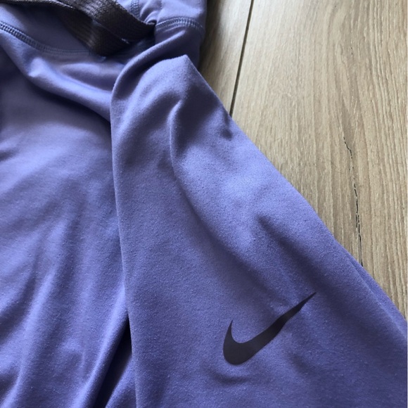 Nike Pro Hyperwarm Dri-Fit Mock Turtleneck Training Top in Lavender Size L - Picture 6 of 13